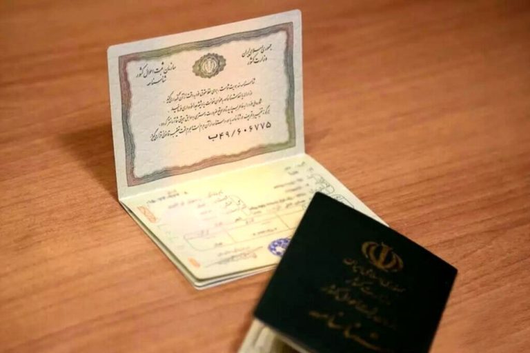 4760392