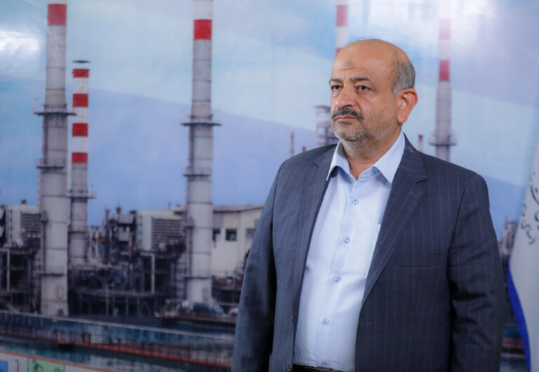 مدیر-روابط-عمومی-پالایشگاه-نفت-بندر-عباس
