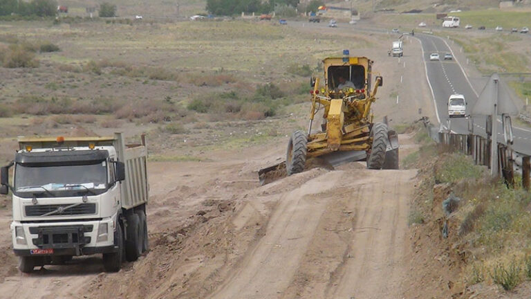 781dc6419fa34f8ba1b52000204a5c81-2