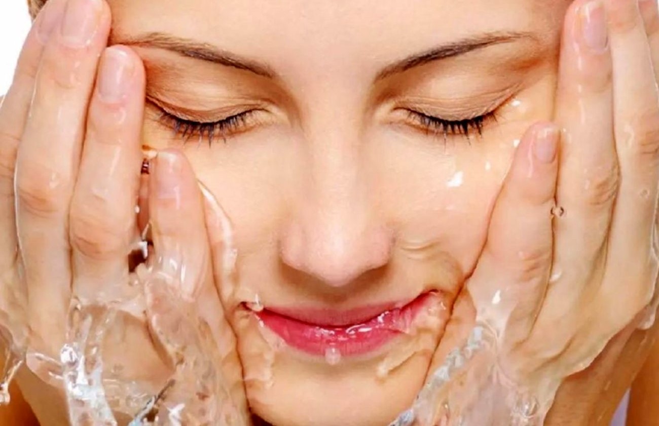 آبرسانی صورت - چاق شدن صورت در یک هفته