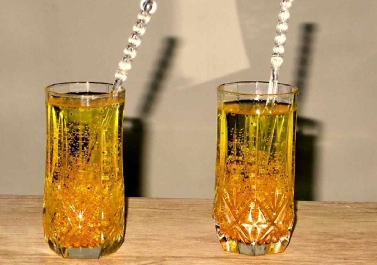 خواص خاکشیر - خاکشیر و گلاب برای یبوست