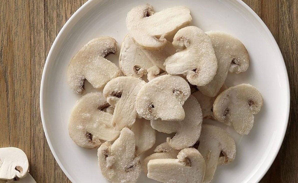 نگهداری قارچ در فریزر با آبلیمو برای طولانی مدت