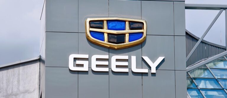showroom-and-service-centre-of-Geely-AGMC-in-Sharjah-_-Cover-7-7-23