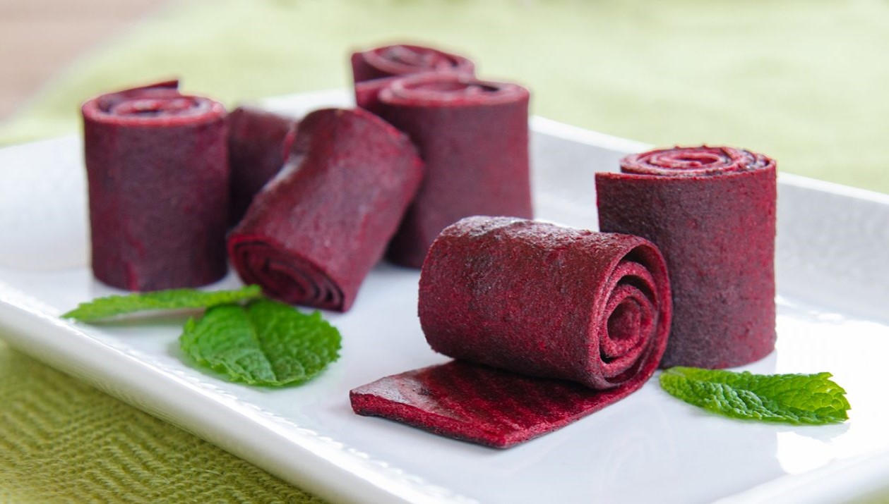 لواشک آلوچه - طرز تهیه لواشک آلو سیاه