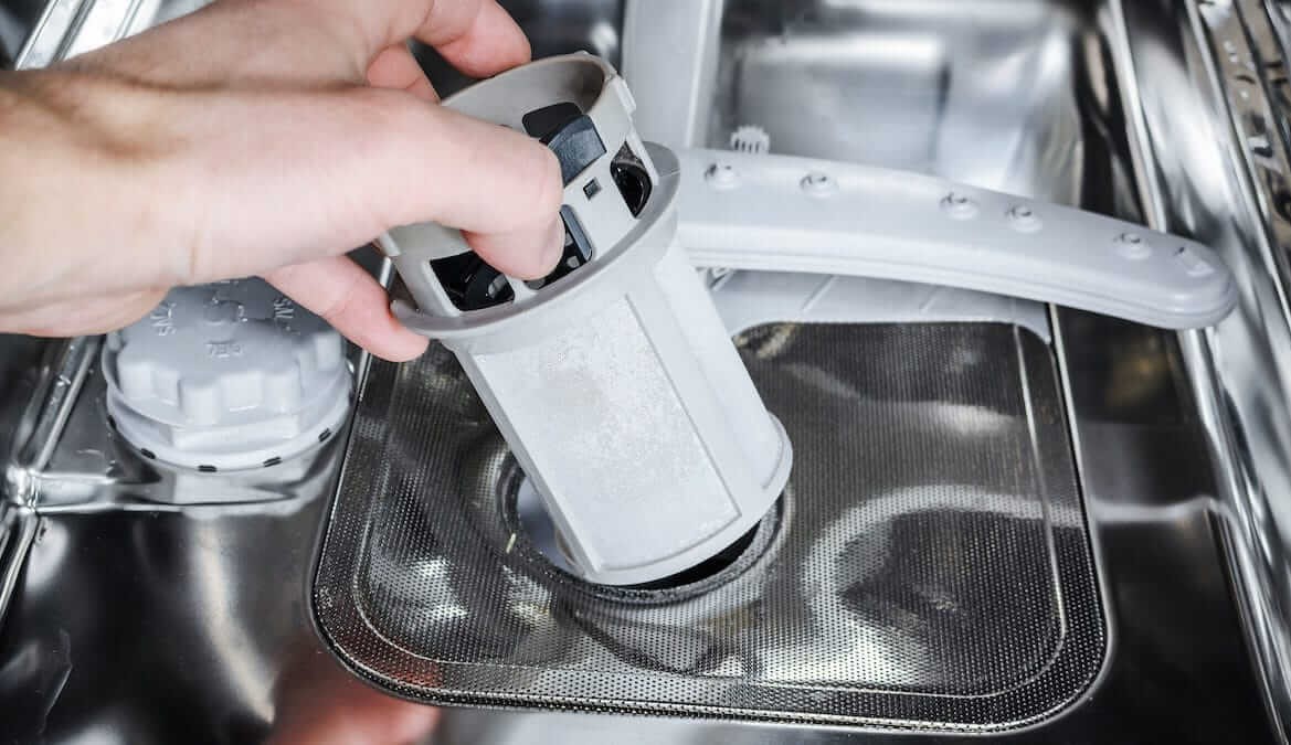 تعویض فیلتر ماشین ظرفشویی - رفع بوی بد ماشین ظرفشویی