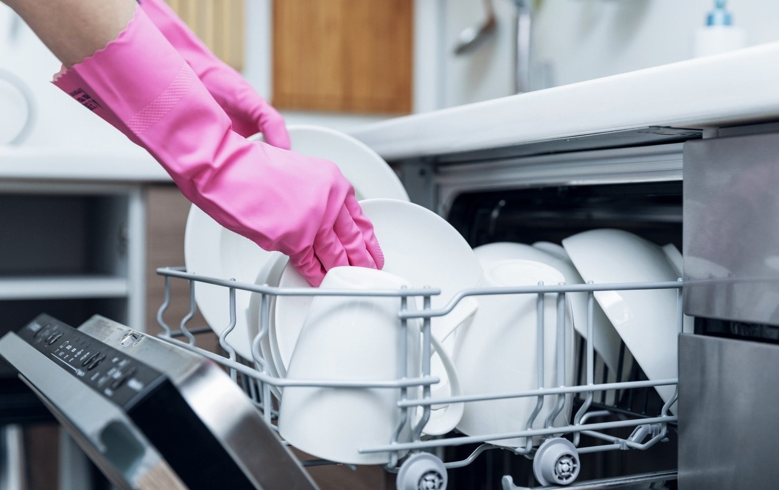 رفع بوی بد ماشین ظرفشویی