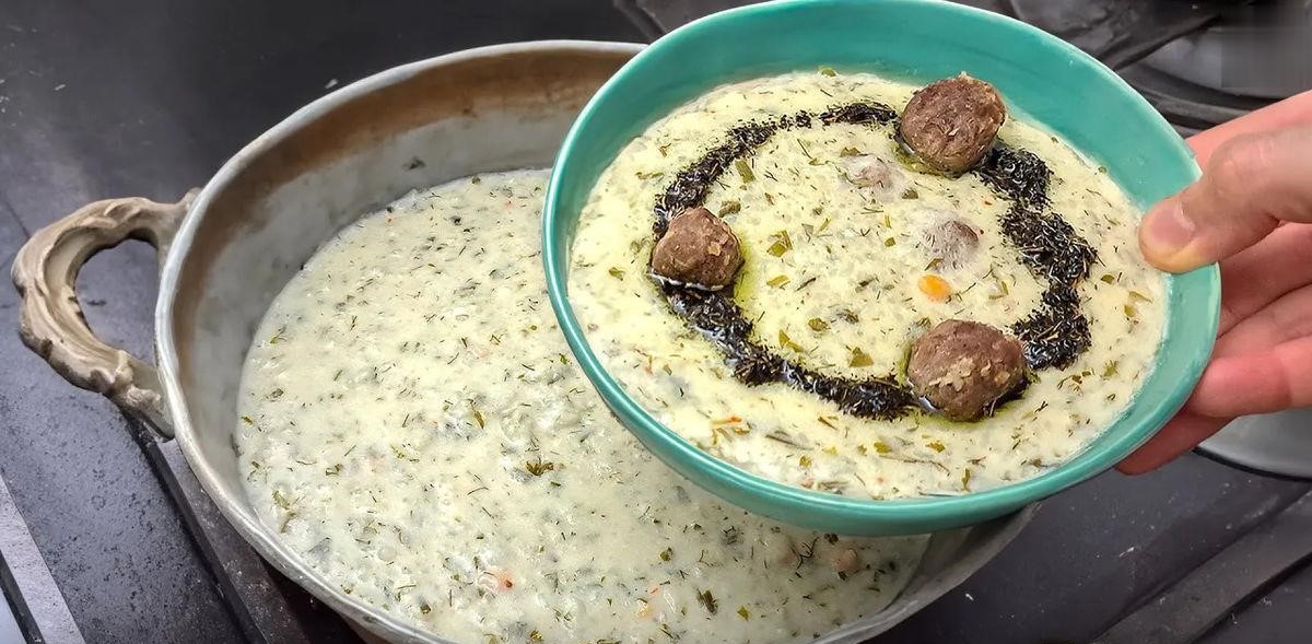 طرز تهیه آش دوغ با گوشت