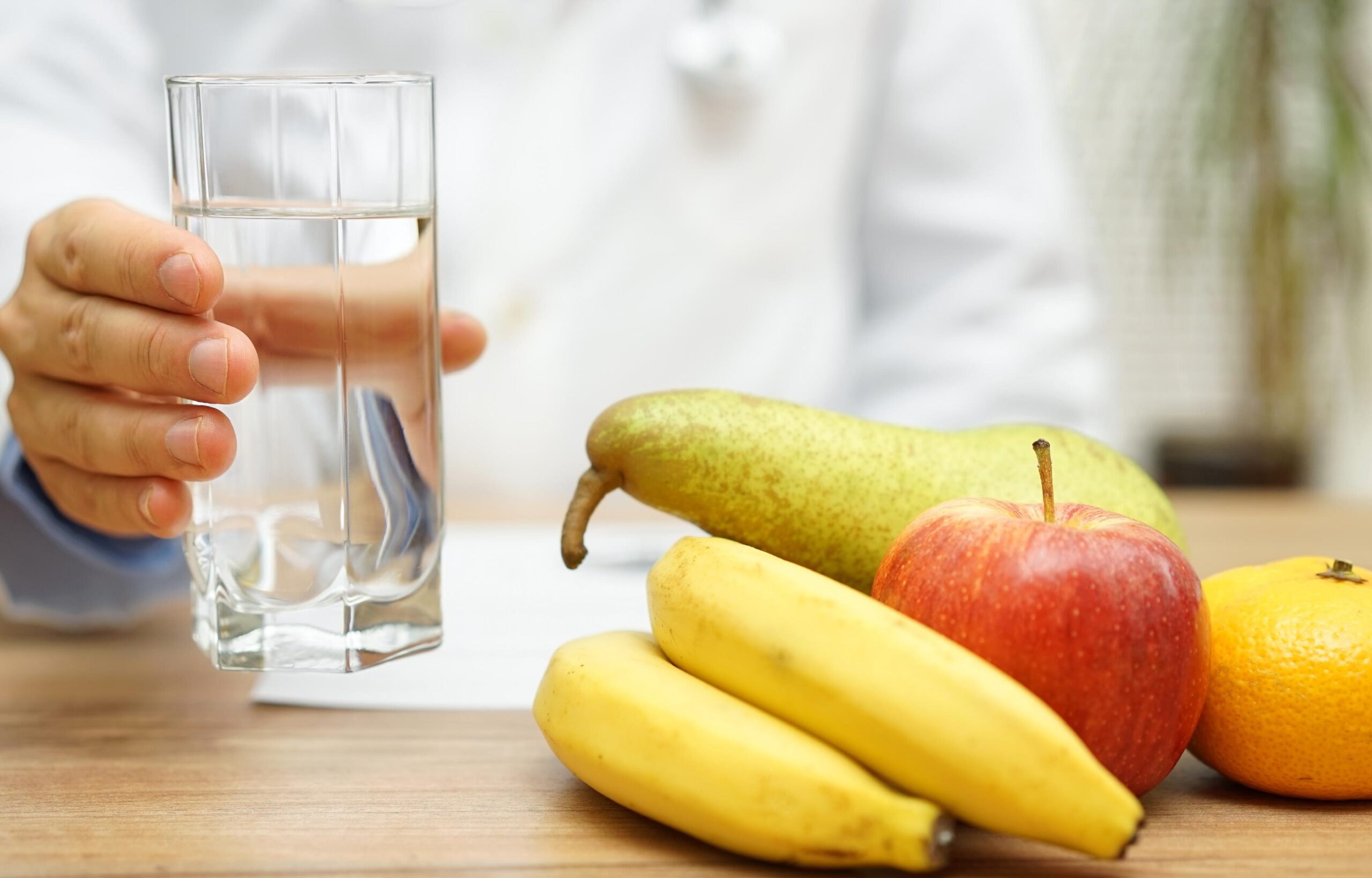 درمان یبوست با میوه - میوه برای درمان یبوست