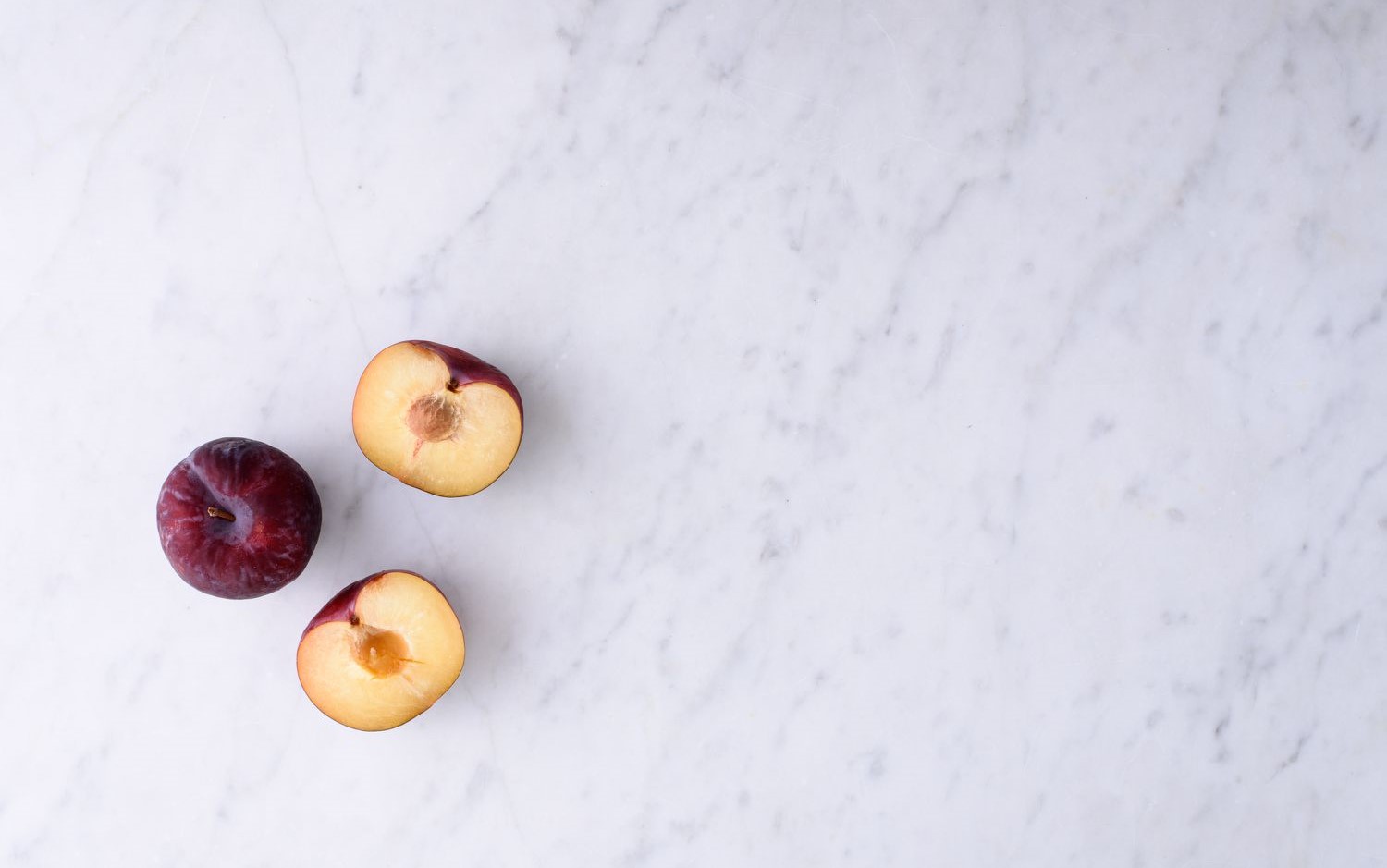 آلو برای درمان یبوست - میوه برای درمان یبوست