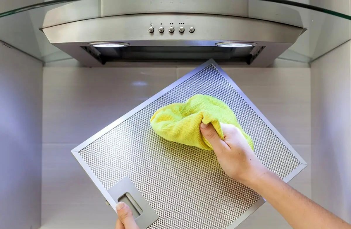 برق انداختن هود - تمیز کردن چربی هود