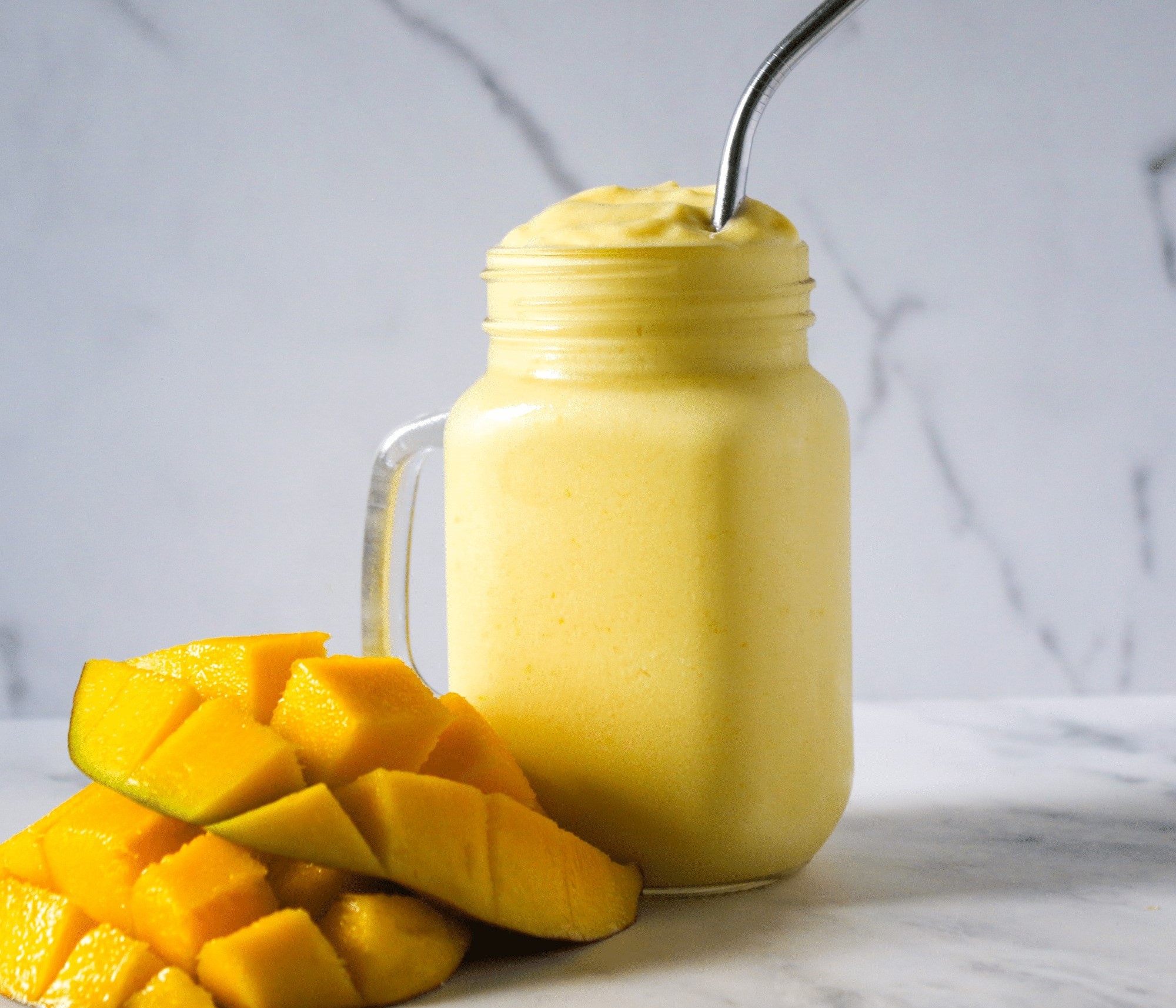 اسموتی انبه - طرز تهیه اسموتی انبه