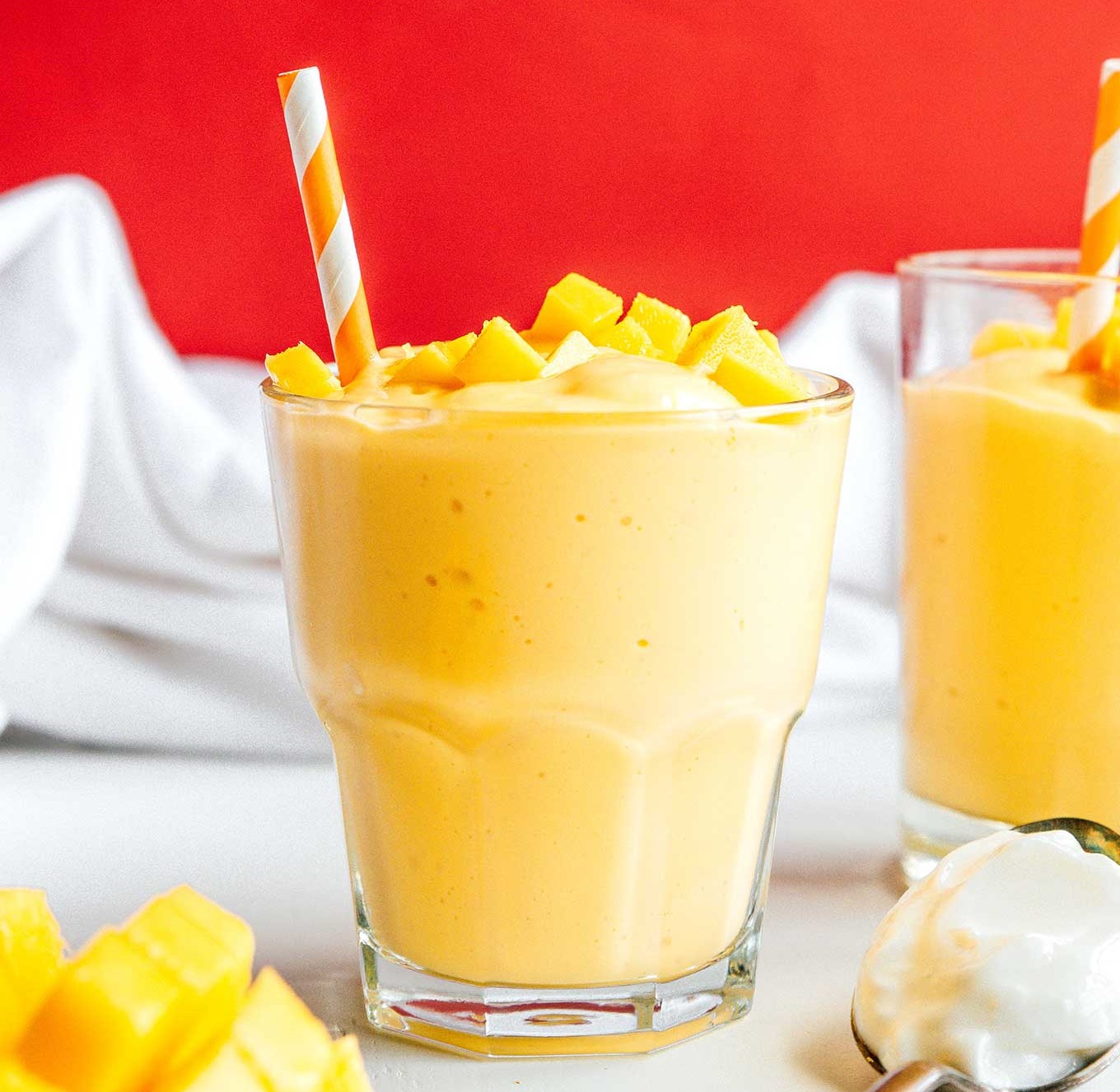 اسموتی انبه با شیر - طرز تهیه اسموتی انبه