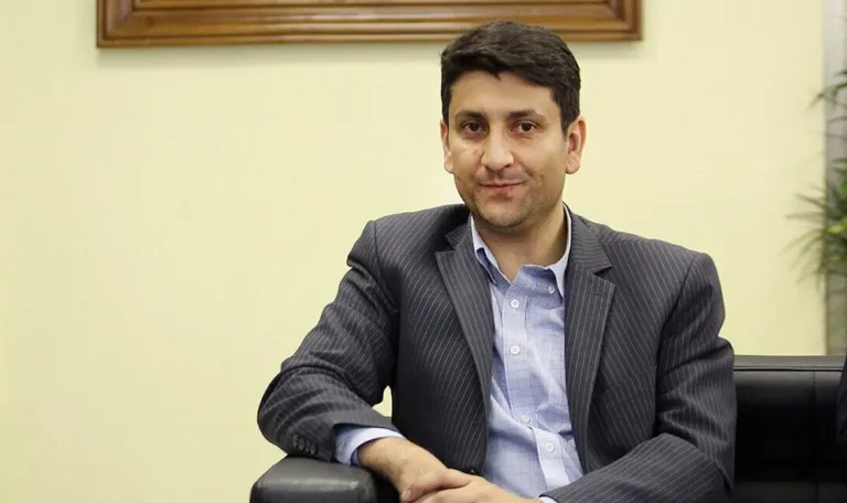 ستار-هاشمی-2 (1)