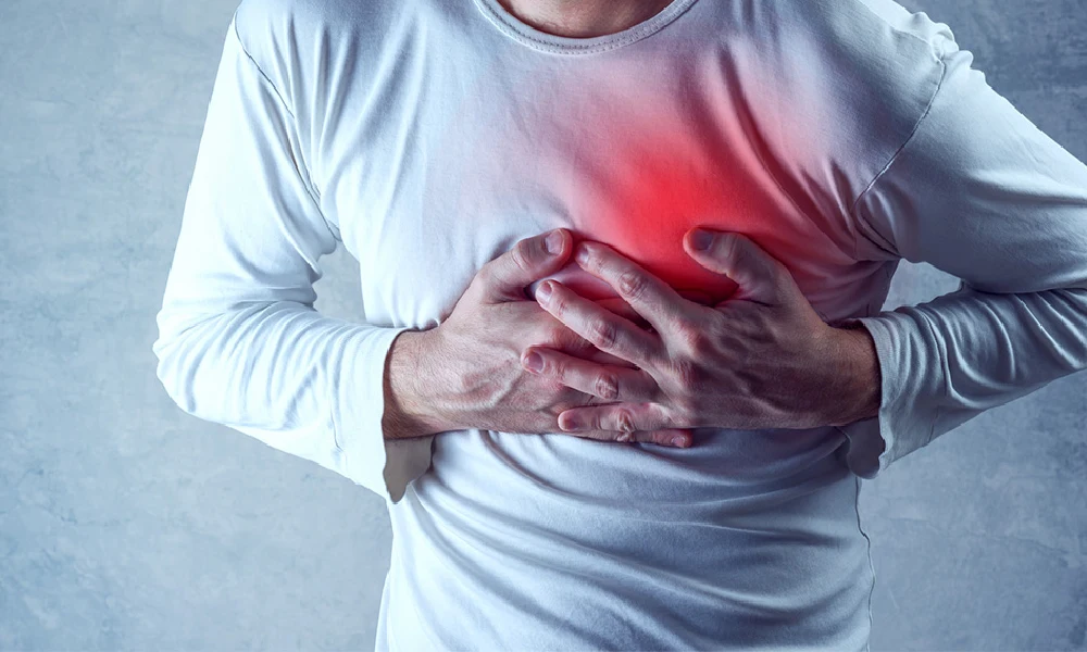 علائم سکته قلبی که در یک فرد بوجود امده