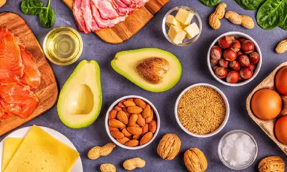 رژیم کتوژنیک | آووکادو، بادام، گوشت و... در یک قاب
