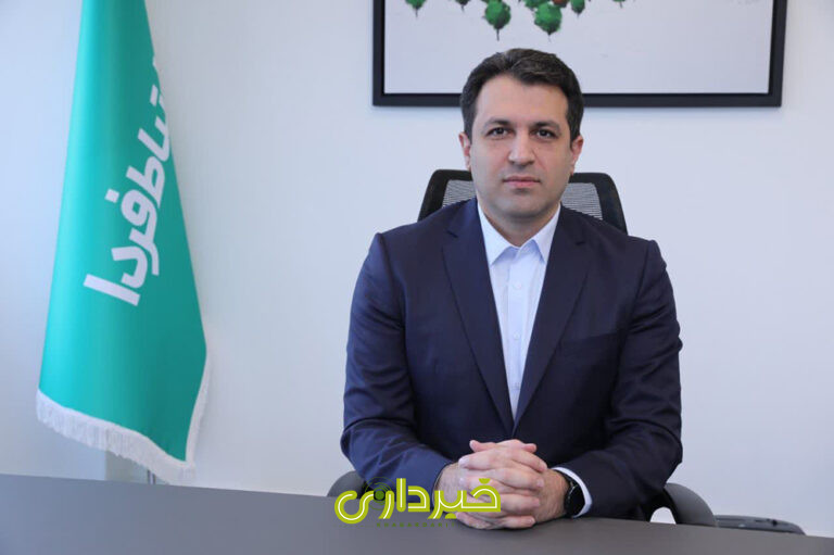 مسعود-وکیلی-نیا-مدیرعامل-مجموعه-شرکت-های-ارتباط-فردا