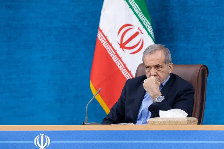 مسعود+پزشکیان