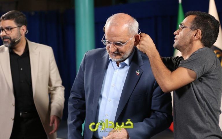 گفتگو+حضور+با+حاجی+میرزایی+رئیس+دفتر+رئیس+جمهور+در+حسینیه+جماران