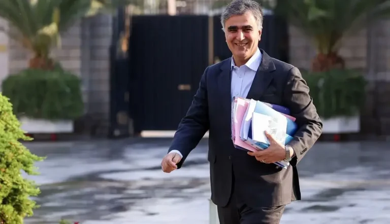 fc34a2ed-1512-4001-9c05-af6f586a293f