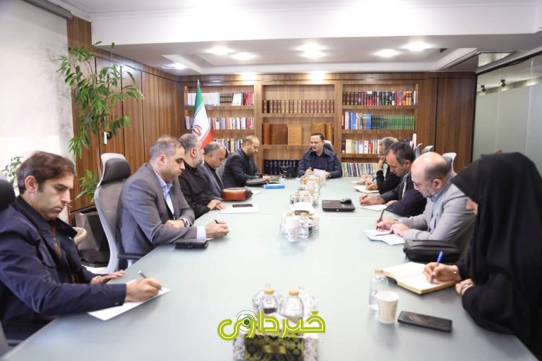 - مناطق آزاد