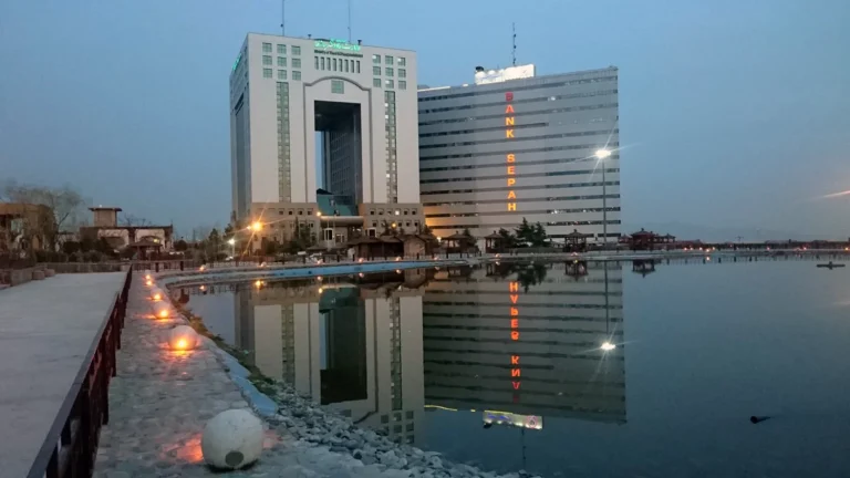 Central-Offices-of-Sepah-Bank-tehran-6-1